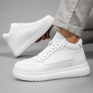 รองเท้าเพิ่มความสูงแบบซ่อน 8 ซม. รุ่นใหม่ประจำฤดูใบไม้ร่วง แฟชั่นลำลองสำหรับผู้ชาย หนังวัวแท้ พื้นหนา ตาข่าย EVA ชั้นกลาง พื้นรองเท้าแบบสปอร์ต สีขาว - Product Image 4