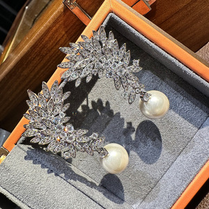 Orecchini Pendenti Floreali da Donna, Eleganti Gioielli per Abiti da Sera - Product Image 6