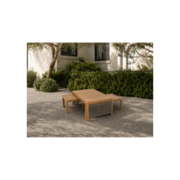 Table basse Devora avec grain de bois riche, design moderne élégant, accents métalliques pour salon, mobilier de salon à domicile