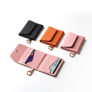 Étui portefeuille magnétique détachable 2-en-1 en cuir pleine fleur <span class=keywords><strong>avec</strong></span> bandoulière réglable pour <span class=keywords><strong>iPhone</strong></span> 17 18 Pro, logo personnalisé - Product Image 4