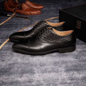 รองเท้าอ็อกซ์ฟอร์ดคุณภาพสูงสำหรับผู้ชาย สไตล์ลำลองสำหรับงานแต่งงาน ลายตารางแกะสลักด้วยมือ รองเท้าหนังแบบทางการสำหรับผู้ชายและรองเท้าอ็อกซ์ฟอร์ด - Product Image 5