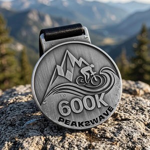 Médailles personnalisées avec logo en métal gravé, plaqué argent antique, estampées à la presse, médaille sportive commémorative de cyclisme 600k pour VTT - Product Image 3