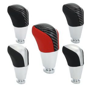 Poignée de levier de vitesses Lexus Reiz Mark X en fibre de carbone ergonomique avec ou sans base - Product Image 3