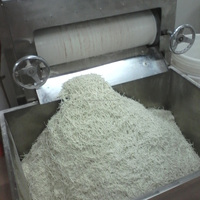 Nouvelle machine à vermicelles au chocolat Makui certifiée CE 380V/220V avec garantie d'un an pour la décoration de gâteaux et extrudeuse de bonbons