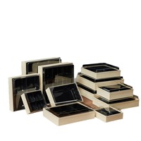Boîte à bento japonaise haut de gamme jetable en bois biodégradable à cinq compartiments avec couvercle transparent noir pour usage professionnel