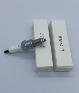 Bougie d'allumage de moto B7RTC-9 CPR7EA-9 Bougie pièces d'auto en gros pour la vente directe d'usine BOUGIE DALLUMAGE - Product Image 6