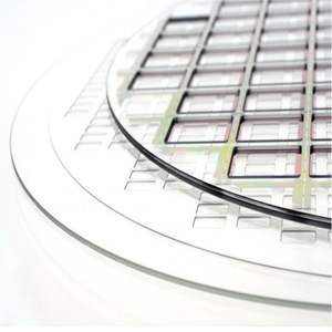 SCHOTT BOROFLOAT 33 TGV 포장 유리 웨이퍼 4/6/8/12 인치 레이저 유도 에칭 치핑 프리 드릴링 배열 구멍 패턴 - Product Image 5