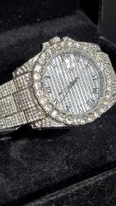 Reloj de Diamantes Moissanite de Estilo Japonés de Lujo, Muy Solicitado, para Uso Diario y Reuniones de Oficina, Disponible a Precio de Fábrica - Product Image 3