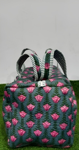 Bolsa de Viaje Acolchada de Algodón, Hecha a Mano en India, de Lujo, Deportiva, Cómoda, para Mujer, Informal, de Fin de Semana, con Cierre, para Compras - Product Image 2