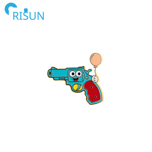 Bán Buôn 3D 2D Súng Súng Súng Bắn Súng Spear Mềm Cứng Men <span class=keywords><strong>Pin</strong></span> Biểu Tượng Tùy Chỉnh <span class=keywords><strong>Mini</strong></span> Dễ Thương Súng Súng Súng Súng Men <span class=keywords><strong>Pin</strong></span> Huy Hiệu Trâm - Product Image 6