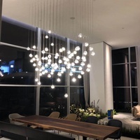 Lustre en verre moderne personnalisé, globe en verre moderne, luminaire de luxe pour hall d'hôtel, villa, luminaires en verre à bulles en spirale