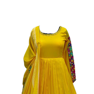 Conjunto de vestido musulmán tradicional con estampado digital de diseñador XL y Dupatta con trabajo de espejo real - Product Image 1