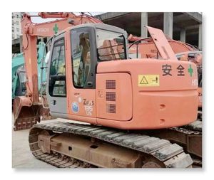 Excavadora sobre orugas Hitachi 135 ZX135 usada, 13,5 toneladas de excavadora doméstica ZAXIS135us, excavadora agrícola vendida en todo el mundo - Product Image 1