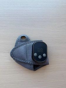 Großhandel Günstiger Heiz-Vibrations-Handgelenkwickel Massagegürtel Kabelloser Massage-Therapie-Handgelenkschutz Heißkompresse Handmassagegerät - Product Image 5