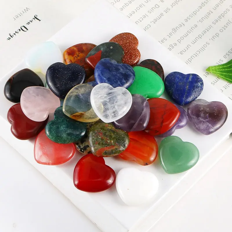 Natural Crystal Heart Charms heart-shaped Chakra Healing Crystal Carving Hearts Mini Gemstone for decorations
