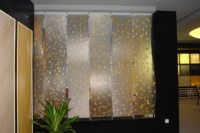 Panneau sandwich en résine acrylique translucide pour la décoration de cloisons et les portes coulissantes pour l'intérieur