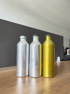 ขวดโลหะอลูมิเนียมแท้แบบ99.7% พร้อมคอแบบเกลียวภายในแบบเปิดด้านบนดีไซน์ตรงจากผู้ผลิตในเวียดนาม - Product Image 2