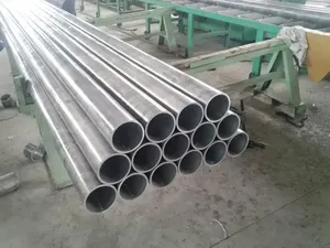 2124 1060 3003 5050 Offre Spéciale <span class=keywords><strong>Tube</strong></span> de tuyau en <span class=keywords><strong>aluminium</strong></span> de haute qualité Tuyau d'irrigation en <span class=keywords><strong>aluminium</strong></span> de <span class=keywords><strong>2</strong></span> <span class=keywords><strong>pouces</strong></span> - Product Image 2