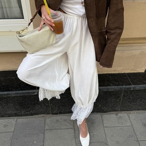 Nouveau pantalon à jambes larges en dentelle pour femmes à coupe ample pantalon court décontracté <span class=keywords><strong>taille</strong></span> <span class=keywords><strong>haute</strong></span> en coton mélangé style vintage tenue quotidienne - Product Image 1