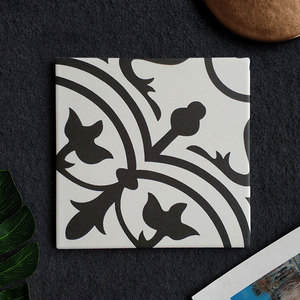 Piastrella Decorativa in Ceramica Dipinta a Mano con Motivo Arabesco Antico 8''x8'' per Pareti e <span class=keywords><strong>Pavimenti</strong></span> - Product Image 3