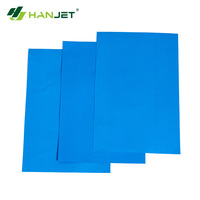 Rouleau de bâche PE unie enduite de couleur personnalisée de haute qualité, résistante au vent, séchage rapide, anti-rétrécissement pour usage extérieur
