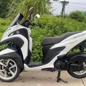 Motocicleta Usada Importada AD 222, Scooter Grande de Tres Ruedas, Estilo BMW, con Inyección de Combustible, Tipo Cruiser, Carrocería Abierta - Product Image 5