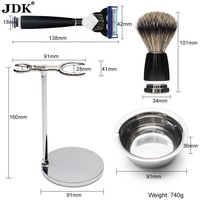 Rasoir moderne à 5 lames Kit de toilettage de barbe de luxe pour hommes Ensemble de rasage humide vintage de 4 pièces avec tasse Approvisionnement d'usine