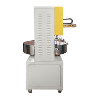 Machine d'emballage automatique à table rotative à manipulateur unique pour scellage sous blister de jouets en PVC et de piles