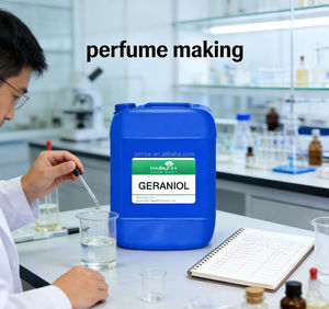 Geraniol doux pour la peau pour les soins du corps <span class=keywords><strong>Parfum</strong></span> <span class=keywords><strong>naturel</strong></span> avec des propriétés nourrissantes douces, adapté à tous les types de peau - Product Image 2