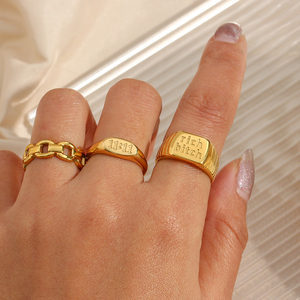 Anello Sigillo con Numero Angelico 1111 in Acciaio Inossidabile Placcato Oro 18K, Design Speciale, <span class=keywords><strong>Gioielli</strong></span> Anti-Appannamento - Product Image 2