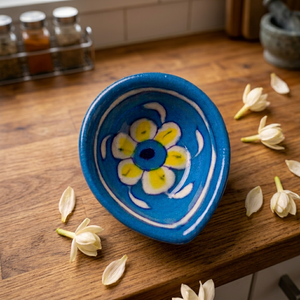 Bol décoratif en céramique artisanale indienne bleue, lampe à huile festive pour la table, idéal pour la Pooja et les cadeaux - Product Image 3