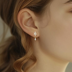 Star Shape Zinc Alloy <b>Earrings</b> With Zircon Prong Setting For Women Party Jewelry - Product Image 1