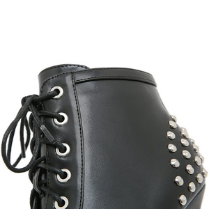Bottines à talons aiguilles sexy style punk avec rivets pour femmes, à bout pointu et bride, tendance automne-hiver 2024 - Product Image 3