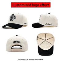 Gorra de Béisbol de Cinco Paneles Bicolor de Alta Calidad al por Mayor con Logotipo de Hoja de Leopardo 3D Orgánico Bordado y Diseño de Marco Personalizado en Blanco