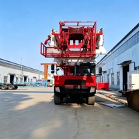 Plateforme de réparation de puits certifiée API XJ550, profondeur 7000m, mât 35m, moteur CAT C15, châssis 10*8, acier haute résistance