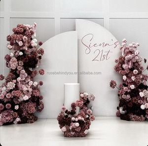 Arrangements floraux artificiels personnalisés en hortensias rose fardé au chocolat pour décorations florales de fond de scène de mariage et allées. - Product Image 1