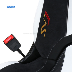 Sièges en fibre de carbone blanche, hautement ergonomiques et offrant un excellent soutien, pour Lamborghini Aventador - Product Image 6