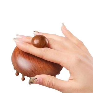 Pettine per Massaggio del Cuoio Capelluto in Legno di Sandalo, 28 Denti Larghi, per Capelli Lunghi e Ricci, Massaggio Domestico della <span class=keywords><strong>Testa</strong></span> - Product Image 1