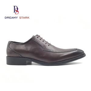 Chaussures habillées d'affaires légères en PU de haute qualité avec logo personnalisé et lacets, motif brocart sculpté, collection automne - Product Image 4