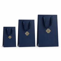 Sacs cadeaux pour petites entreprises, sacs cadeaux bleu marine personnalisés, logo doré, poignées en ruban, pour cadeaux d'entreprise, boutique de détail