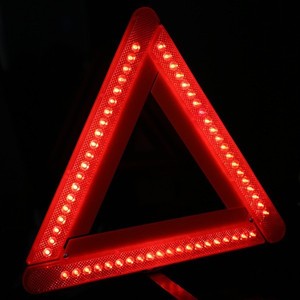 Kit <span class=keywords><strong>de</strong></span> herramientas <span class=keywords><strong>de</strong></span> emergencia, suministros para automóviles, señal <span class=keywords><strong>de</strong></span> advertencia triangular con soporte reflectante, señal triangular <span class=keywords><strong>de</strong></span> falla <span class=keywords><strong>de</strong></span> seguridad para estacionamiento <span class=keywords><strong>de</strong></span> vehículos - Product Image 6