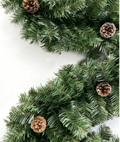 Guirlande de Noël en PVC de longueur personnalisable avec des cônes de pin, guirlande artificielle en aiguilles de pin pour la décoration de Noël à la maison et les fêtes