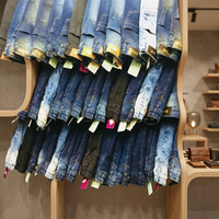 Lot de vêtements du Bangladesh : Jeans en denim de marque pour hommes, surplus d'inventaire des grossistes, étiquettes incluses, prix FOB 2,20-5,80 $