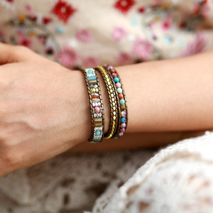 Bracelet en cuir perlé fait à la main avec breloque en forme de cœur, perles multicolores, pour cadeau, bijoux, accessoire de mode - Product Image 2