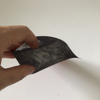 Sachet plastique polyéthylène rose mat, scellé sur 3 côtés, à ouverture plate, en aluminium laminé, imprimé en héliogravure, résistant à l'humidité, pour emballage de sels de bain