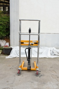 รถยกพาเลทไฮดรอลิกแบบพกพา 400 กก. 850/1200/1500 มม. โครงโครเมียม แบบแมนนวล พร้อมงาเลื่อน รุ่น PJ4120 PJ4120 PJ4120 - Product Image 2