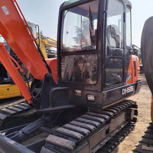 Doosan DH55 Mini pelleteuse coréenne originale d'occasion 5.5 tonnes sur chenilles importées avec roulement et moteur de pompe à moteur - Product Image 4