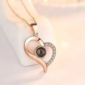 Christmas Surprise Gift I Love You Heart Necklace Memory Expressedで100 Languages I Love You Pendant Necklace