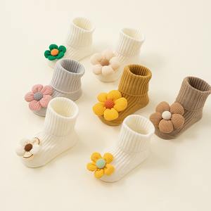 Yenidoğan bebek yürüyor ayak bileği çorap, yumuşak sıkı yuvarlak manşet nefes çorap, bebek pamuk çorap 0-3 yıl için sevimli çiçekler ile - Product Image 1