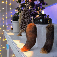 Porte-clés en peluche doux fait à la main coloré fourrure véritable queue de renard